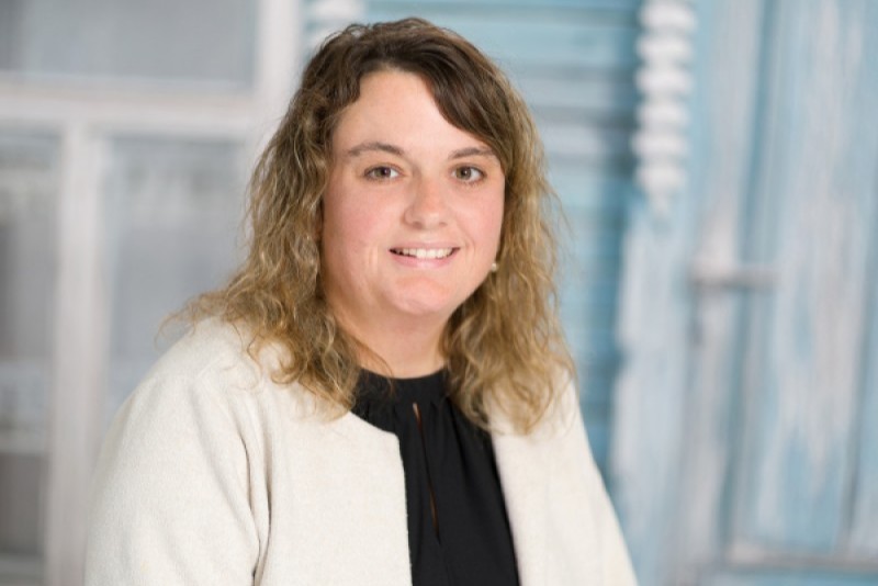 Melanie Dietsche (DiM)