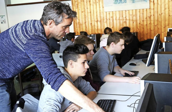 Verkabeln, programmieren, vernetzen